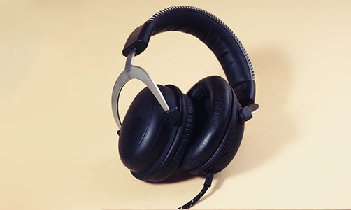 office headphones with microphone