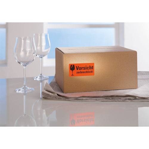 Етикети Avery Чупливо 74/100 ролка 200ет, 1000000000052142 03 