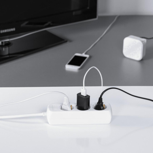 HAMA Разклонител 3 гнезда 1.4м, бял, 2004007249305282 09 