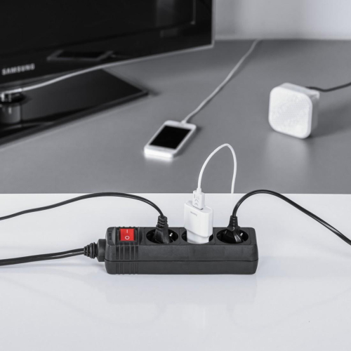 Power Strip Hama 108835, 3 outlets with switch, Black, 2004047443182456 04  — OK Office Power Strip Hama 108835, 3 outlets with switch, Black, 2004047443182456 04