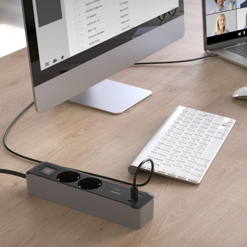 Разклонител Hama, 2 гнезда + 3xUSB-C/A с ключ, черен/сив, 2004047443497314 07  — OK Office Разклонител Hama, 2 гнезда + 3xUSB-C/A с ключ, черен/сив, 2004047443497314 07