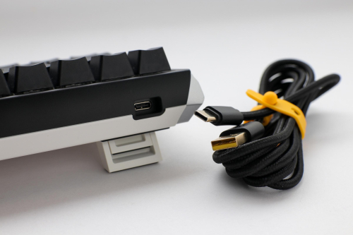 Ducky One 3 SF 65% Gaming Keyboard, Cherry MX Black, 2004711281566586 02 