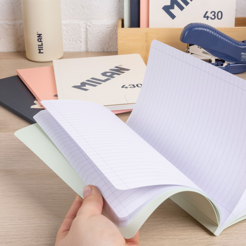 Тетрадка А5 Milan 1918 зелена МК 48л, 1000000000052572 03 